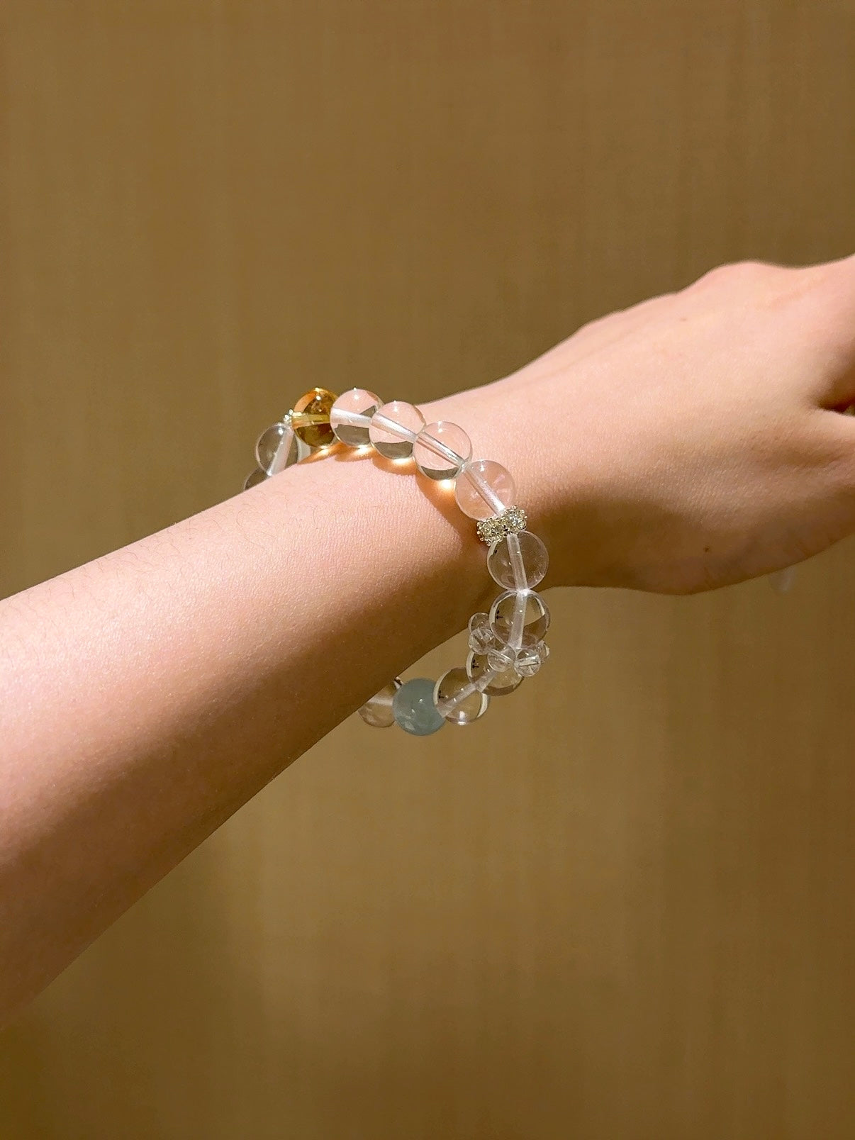 ▫️▪️ White crystal aquamarine yellow tower crystal bracelet